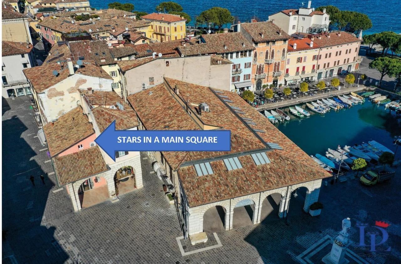 Appartement Desenzanoloft Stars In A Main Square à Desenzano del Garda Extérieur photo