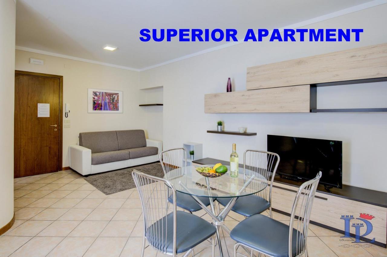 Appartement Desenzanoloft Stars In A Main Square à Desenzano del Garda Extérieur photo
